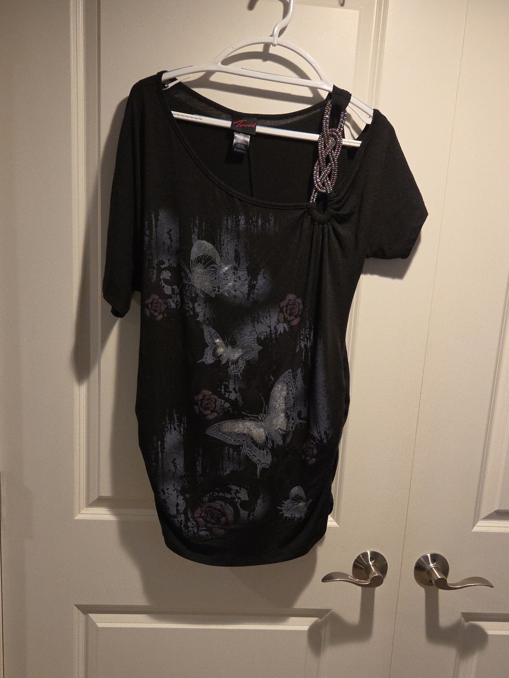 torrid Black Butterfly & Rose Embellished Scoop Neck Tunic